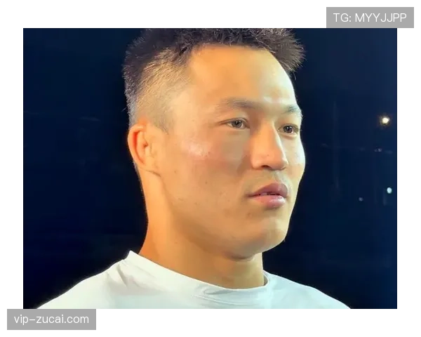 那尔太25秒闪电战TKO豪取N106羽量级赏金赛惊艳胜利