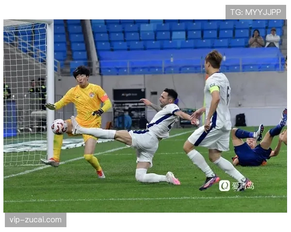 青岛海牛保级形势严峻 三连败丢八球暴露阵容厚度不足问题